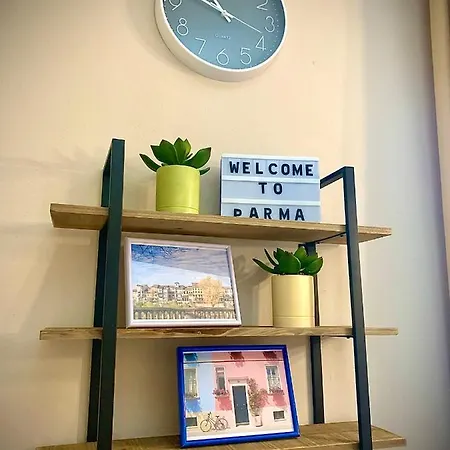Casa In Oltretorrente Appartamento *